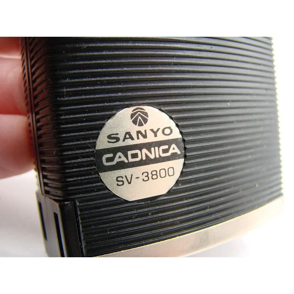NEW Vintage Sanyo Cadnica SV-3800 Electric Shaver Rechargeable Black Case Works